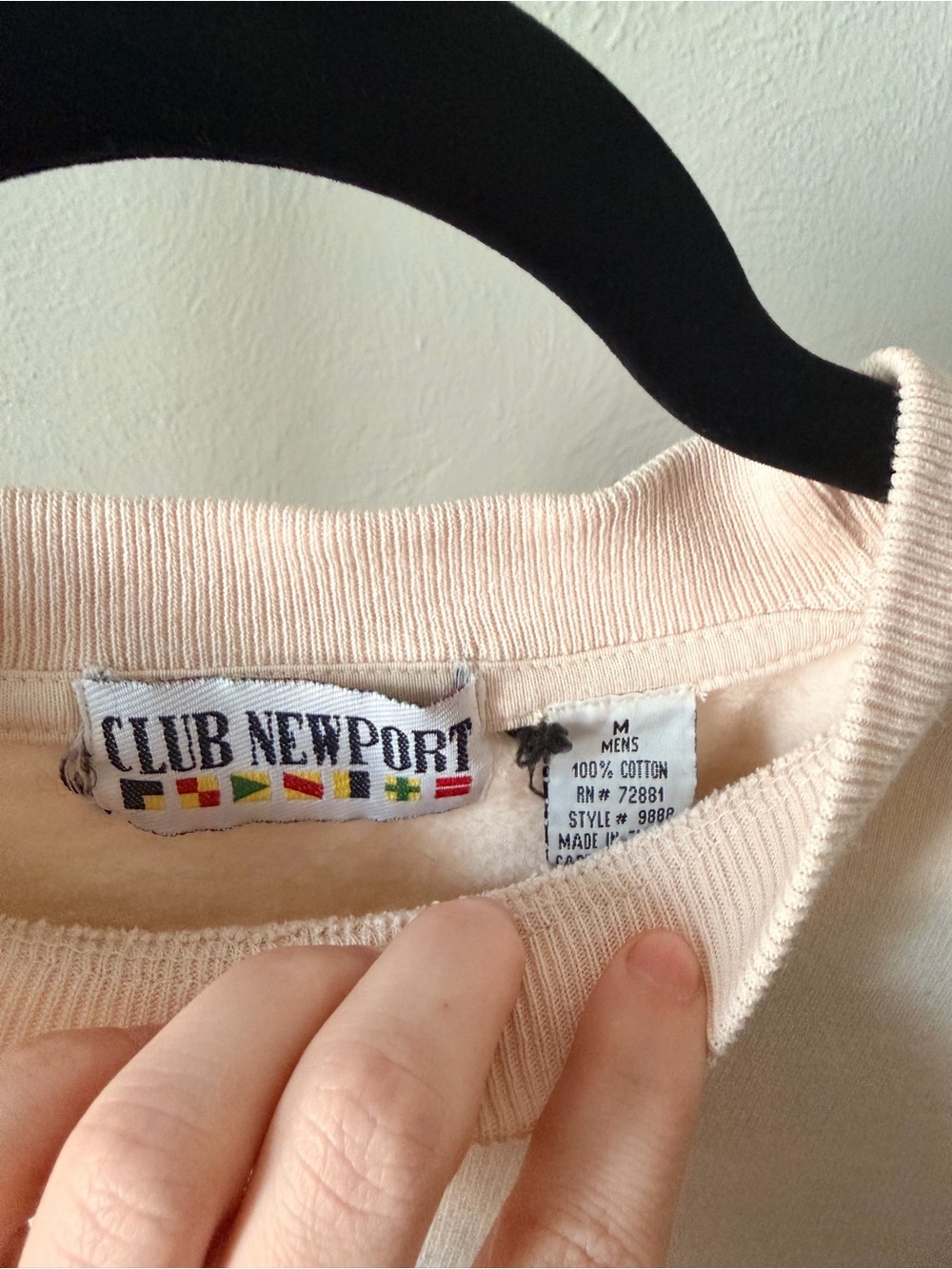 Vintage Club Newport Cream Embroidered Golf Bag Crewneck Sweatshirt Size Medium - Picture 4 of 4